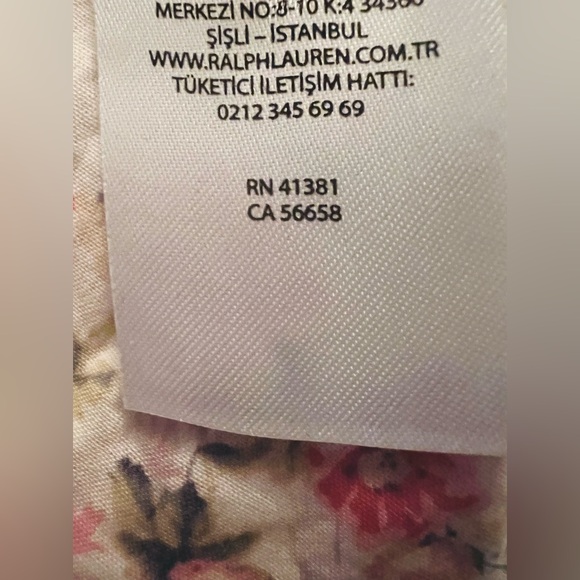 NWOT - Polo by Ralph Lauren Cropped Off-Shoulder Top - Sold Out in Canada & US. - Picture 4 of 6